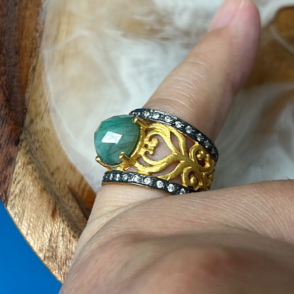 🖤NEW💕Green gemstone ring - Picture 3 of 16